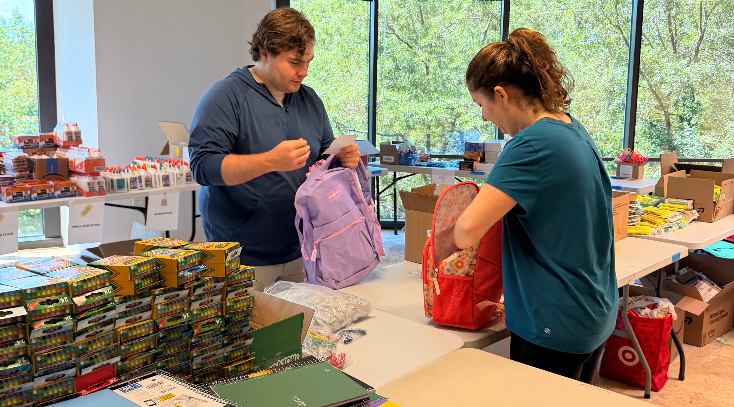 Northern Virginia Family Services Back2School & Beyond Drive Helps More Than School 1,400 Local Students Start the School Year Prepared